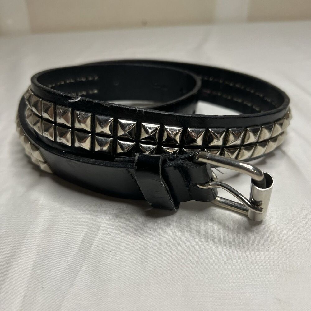 Y2K Studded Belt Black Medium Punk Goth Emo Grunge Silver Pyramid Rivets Unisex